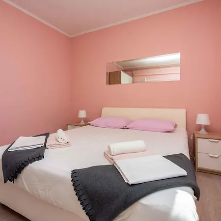 In 39218 Apartament