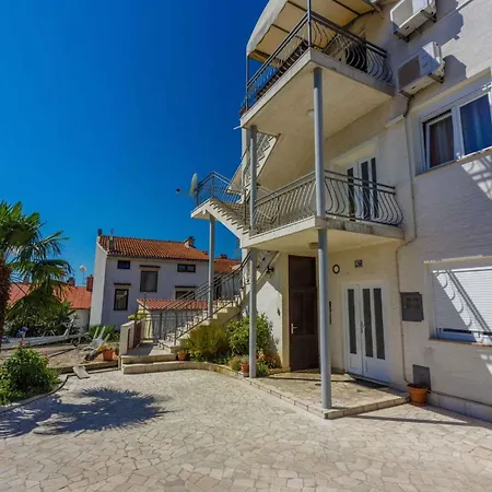 In 39218 Apartament Crikvenica