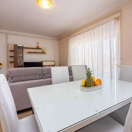 In 39218 * Crikvenica